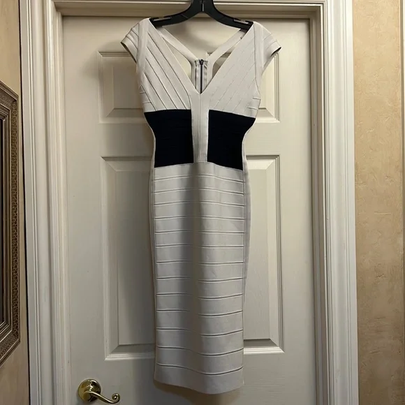 herve leger grey bandage dress DEEP V BANDAGE DRESS – HERVÉ LÉGER